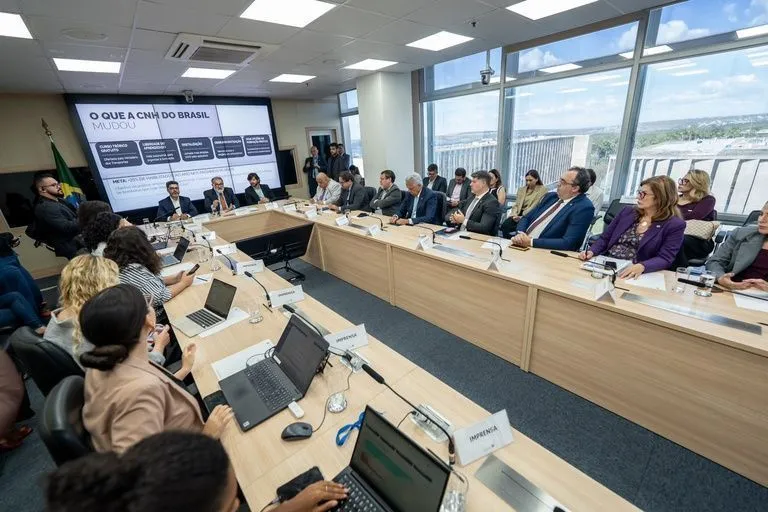 CNH do Brasil registra mais de 2 milhões de novos habilitados